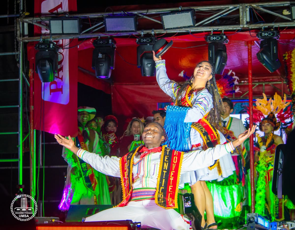 CHACHA WARMI 2026: UNA REPRESENTACIÓN QUE NACE DE LA CULTURA UNIVERSITARIA